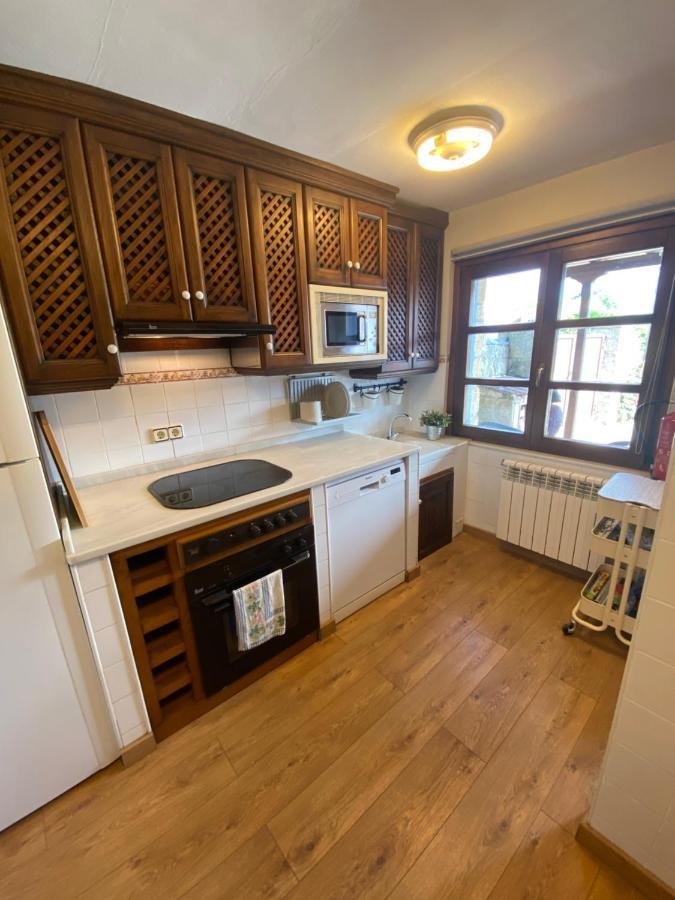 Villa Paraes Nava Ngoại thất bức ảnh